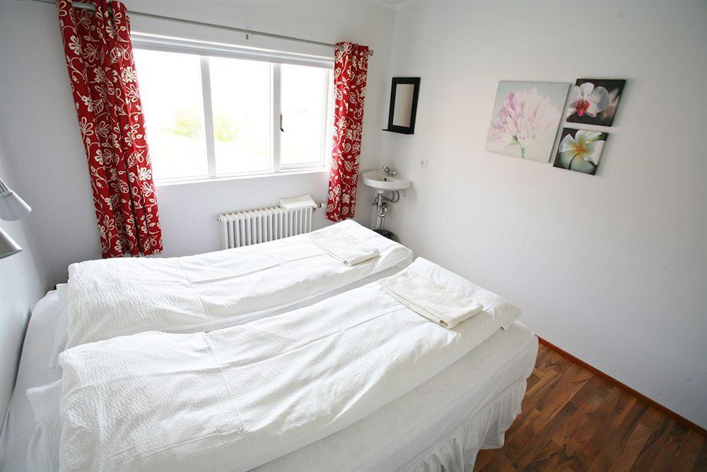 Draflastadir Guesthouse Draflastaðir エクステリア 写真